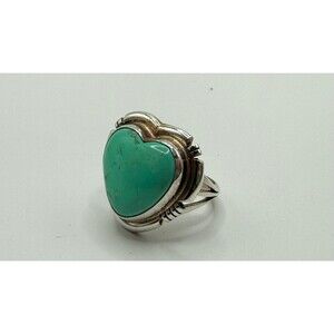 Sterling silver and turquoise heart ring size 9